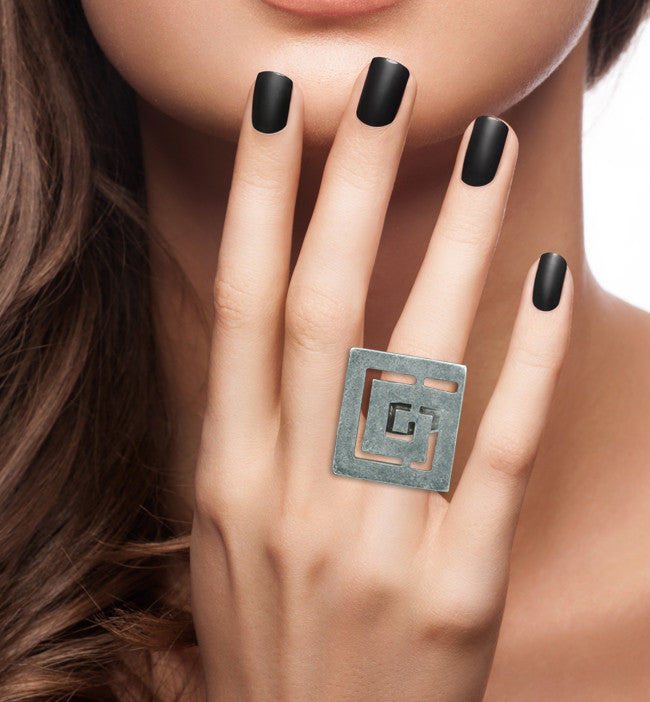 Square Spiral Ring