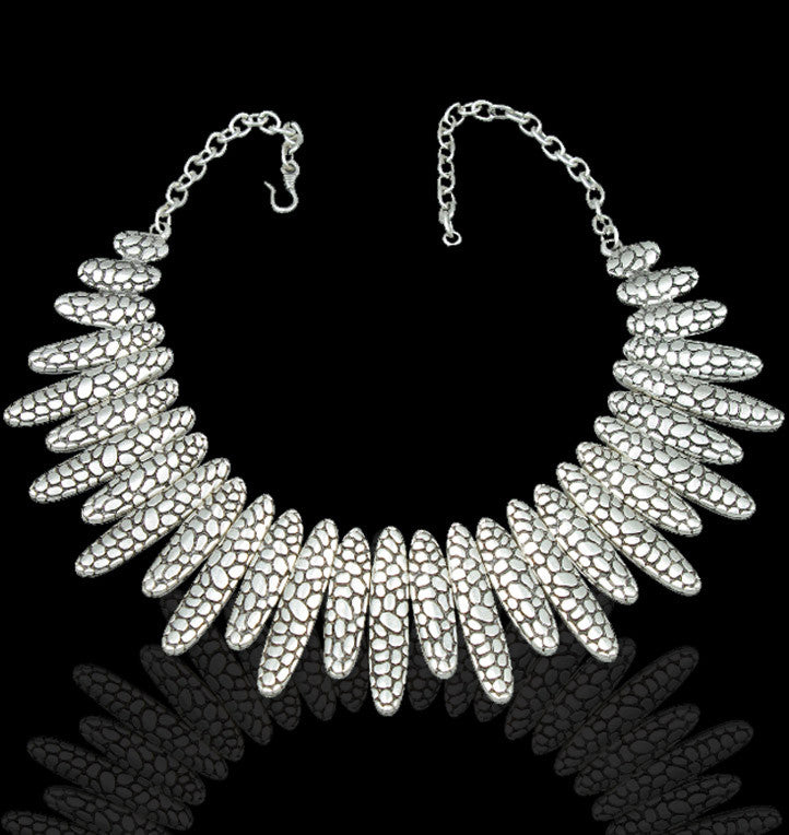 Stonemarks- Vintage Necklace